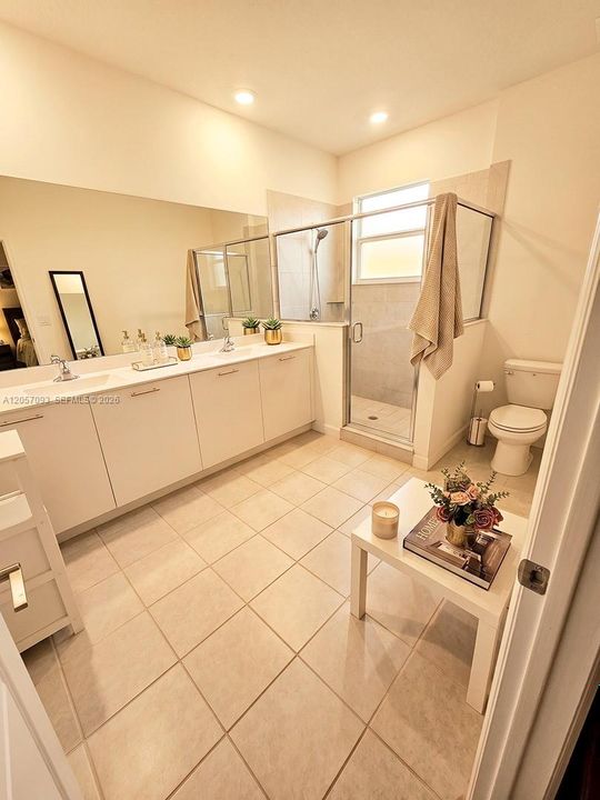 En Venta: $475,000 (3 camas, 2 baños, 1695 Pies cuadrados)