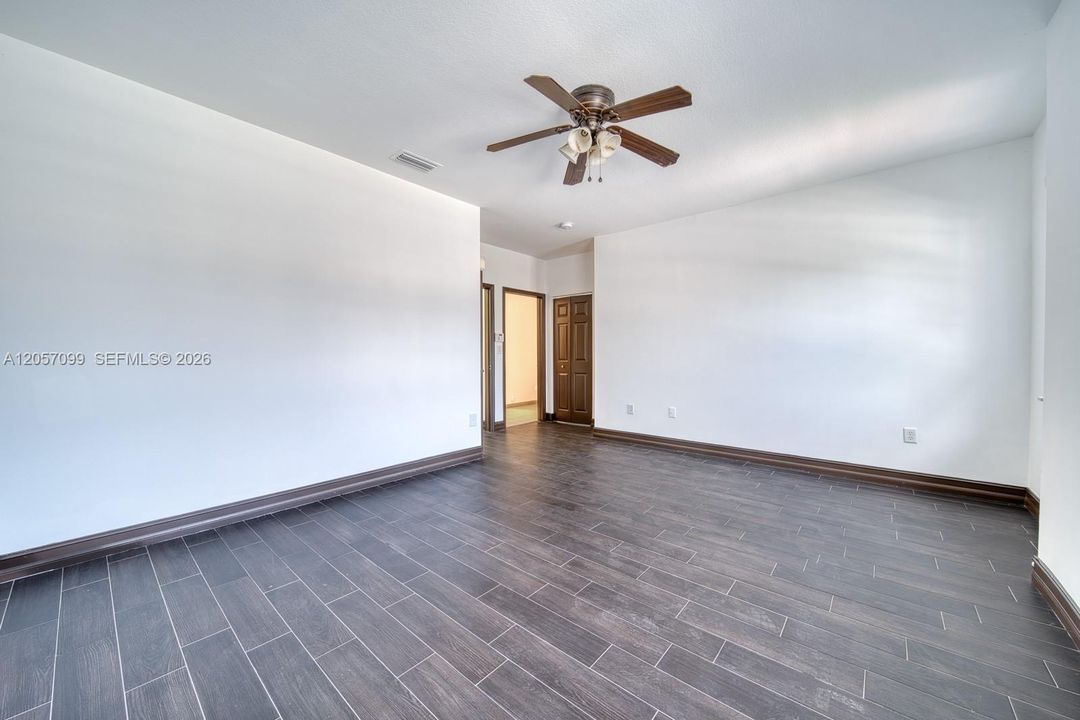En Renta: $3,600 (3 camas, 3 baños, 1700 Pies cuadrados)