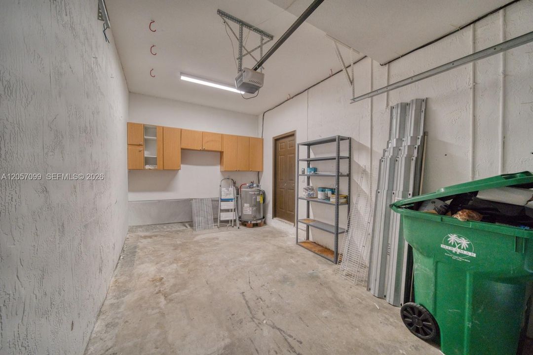 En Renta: $3,600 (3 camas, 3 baños, 1700 Pies cuadrados)