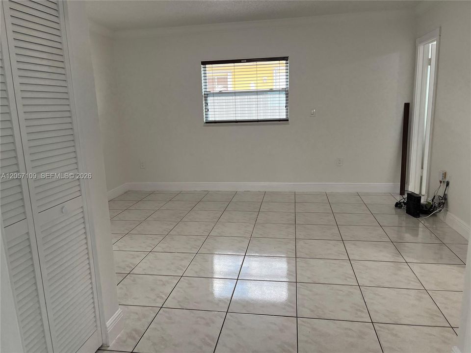 For Sale: $640,000 (3 beds, 3 baths, 1312 Square Feet)