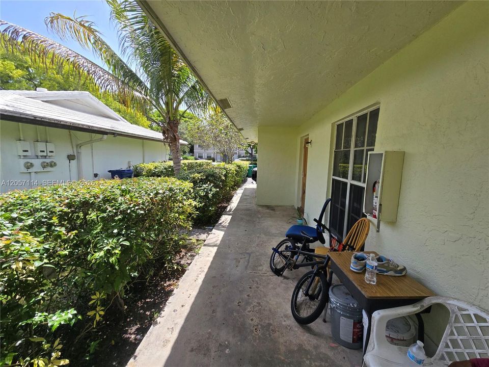 For Sale: $1,075,000 (0 beds, 0 baths, 3659 Square Feet)