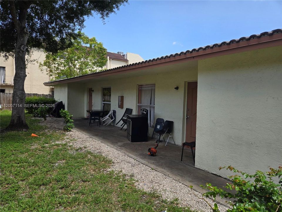 For Sale: $1,075,000 (0 beds, 0 baths, 3659 Square Feet)