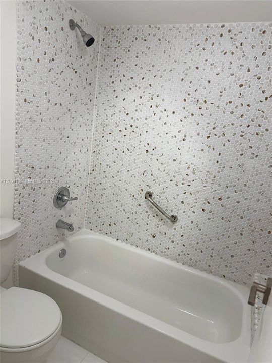 En Renta: $2,000 (2 camas, 2 baños, 960 Pies cuadrados)