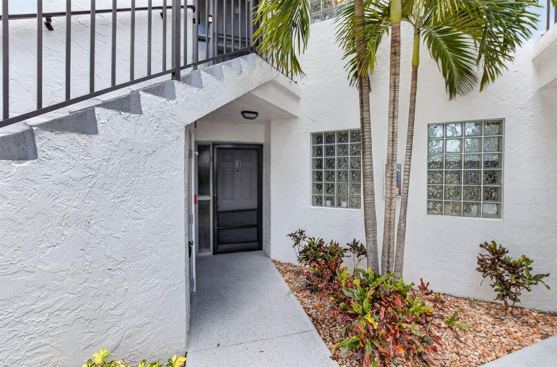 5418 Firenze Drive, Apt. F