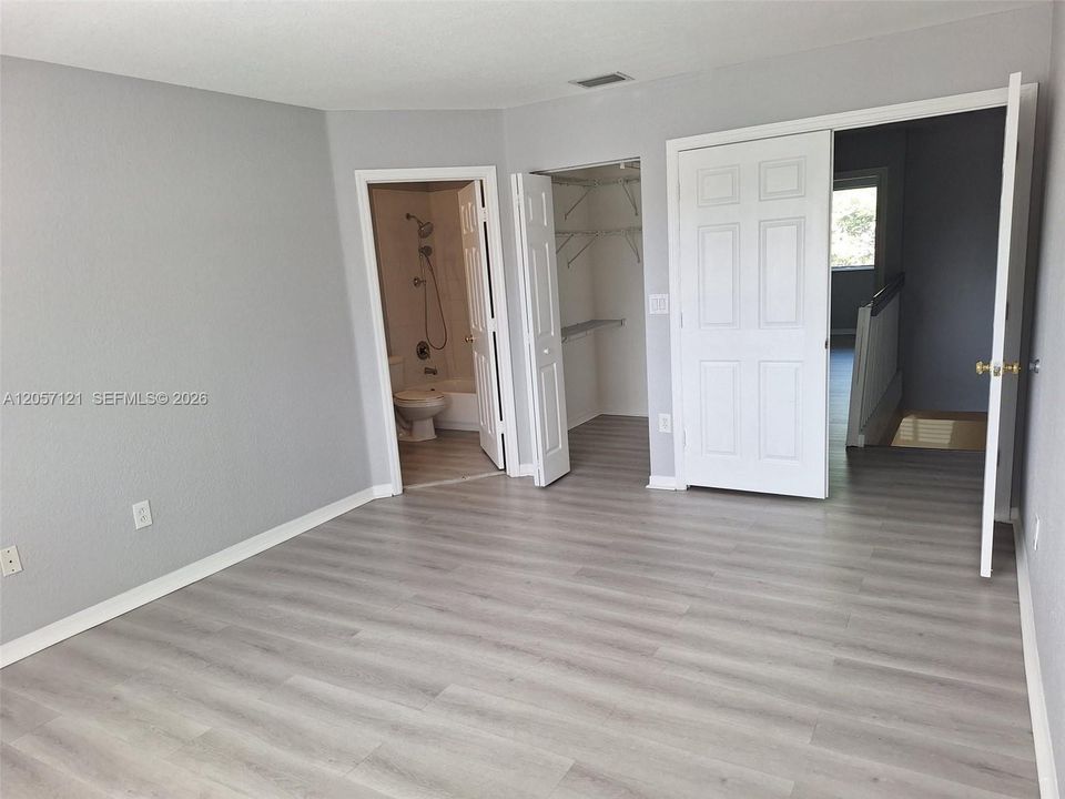 En Renta: $3,100 (3 camas, 2 baños, 1420 Pies cuadrados)