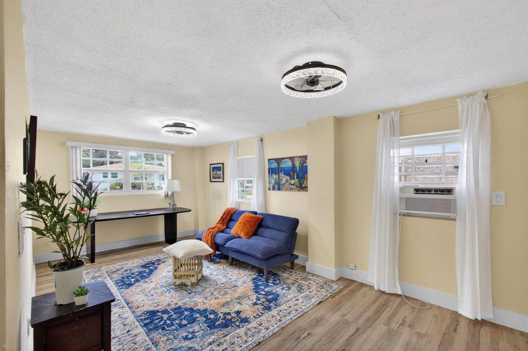 24-web-or-mls-5D1A7465