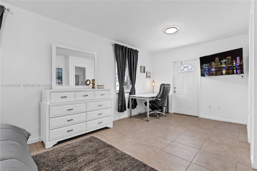 En Renta: $3,950 (4 camas, 2 baños, 0 Pies cuadrados)