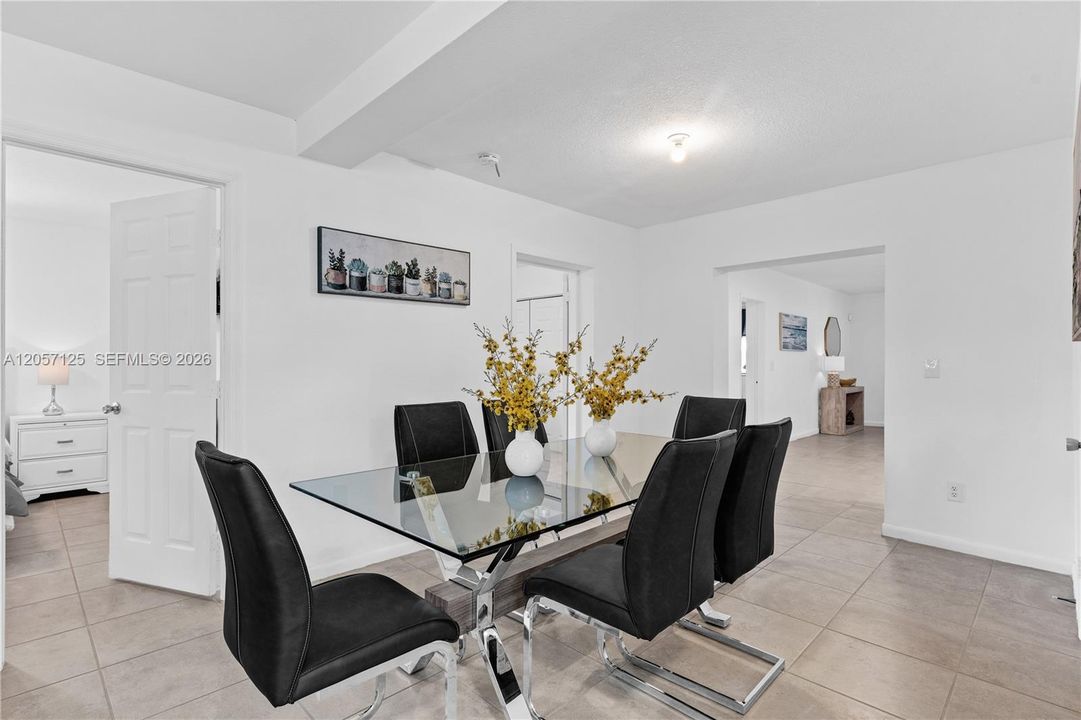 En Renta: $3,950 (4 camas, 2 baños, 0 Pies cuadrados)