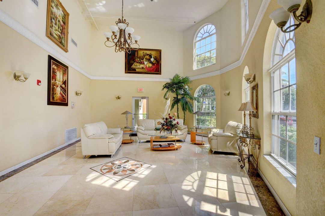 56-web-or-mls-1640 Presidential (3)