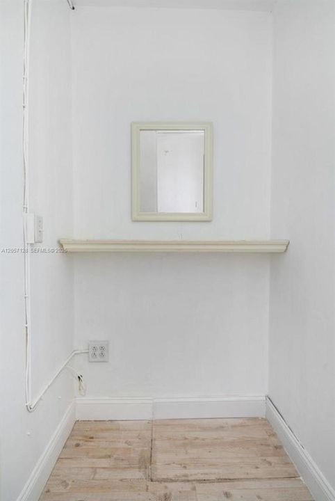 В аренду: $2,350 (0 спален, 1 ванн, 540 Квадратных фут)