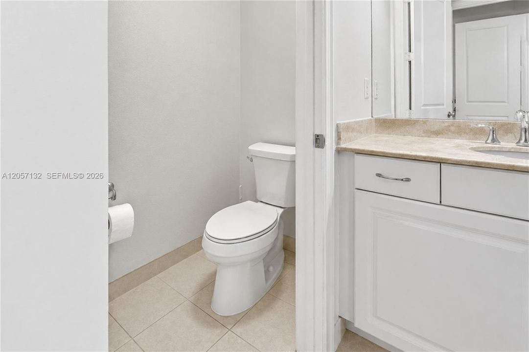 For Rent: $4,500 (3 beds, 2 baths, 1892 Square Feet)