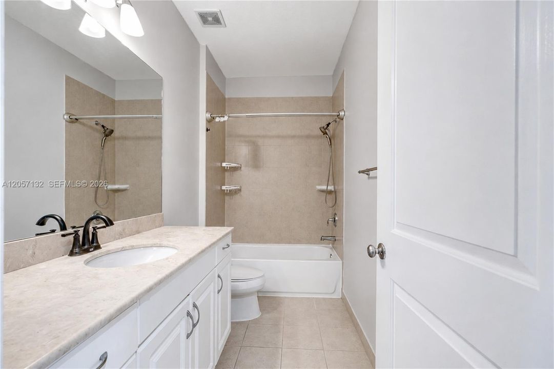 For Rent: $4,500 (3 beds, 2 baths, 1892 Square Feet)