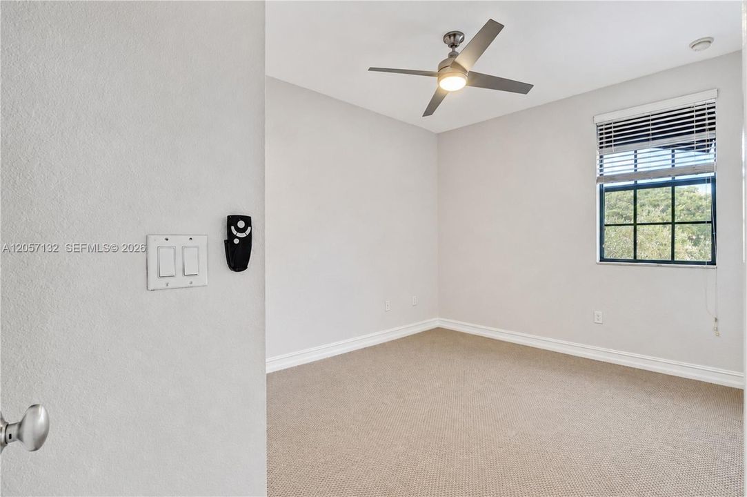 For Rent: $4,500 (3 beds, 2 baths, 1892 Square Feet)