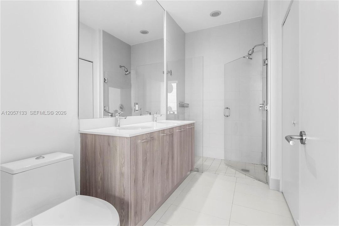 На продажу: $430,000 (1 спален, 1 ванн, 622 Квадратных фут)