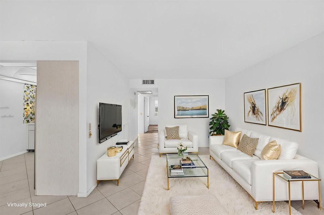 VIRTUAL STAGING Living-rm 1