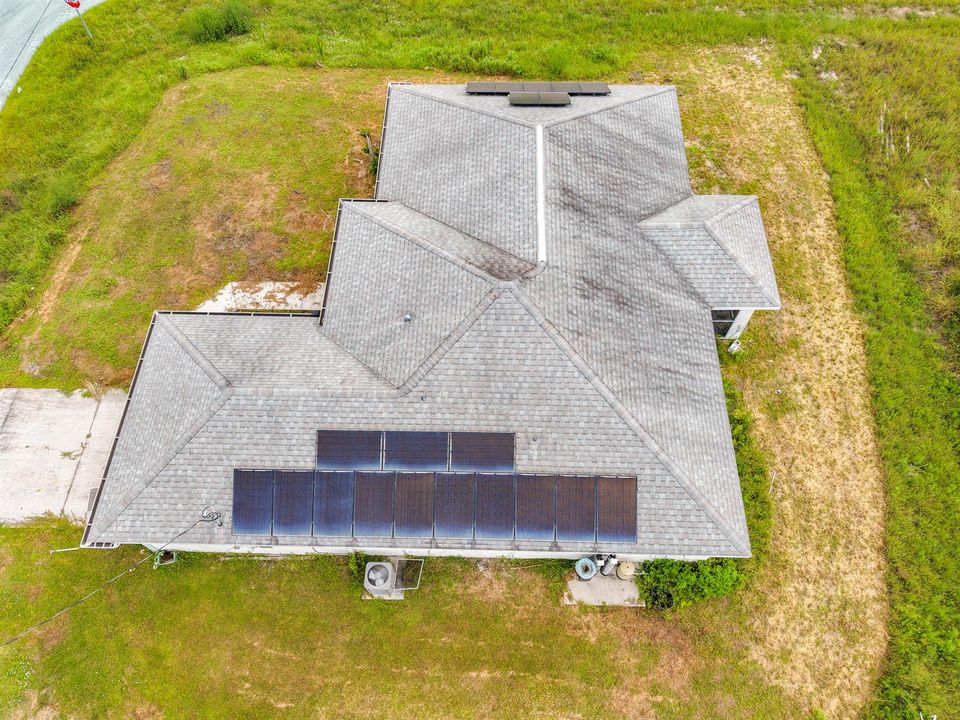 2501 E 17th Street-29