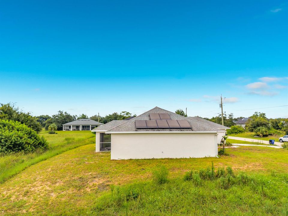 2501 E 17th Street-18