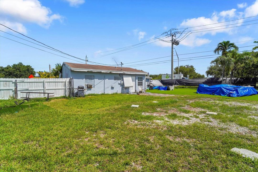 26-41 William Rd-26
