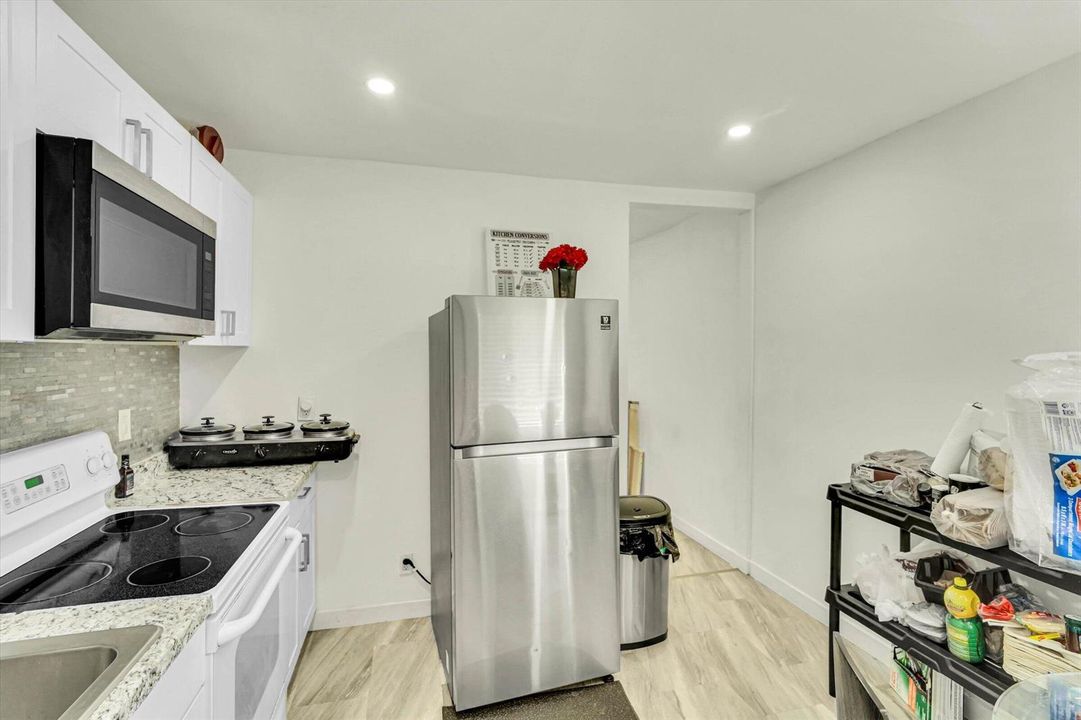 14-41 William Rd-14