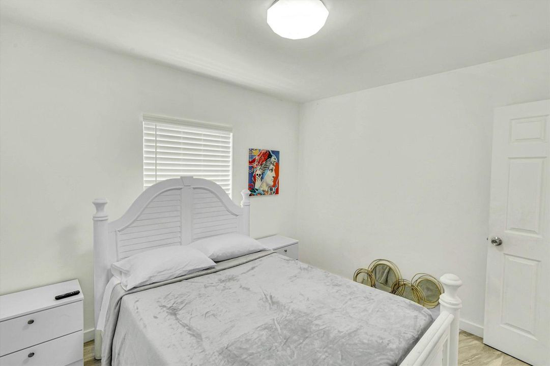23-41 William Rd-23