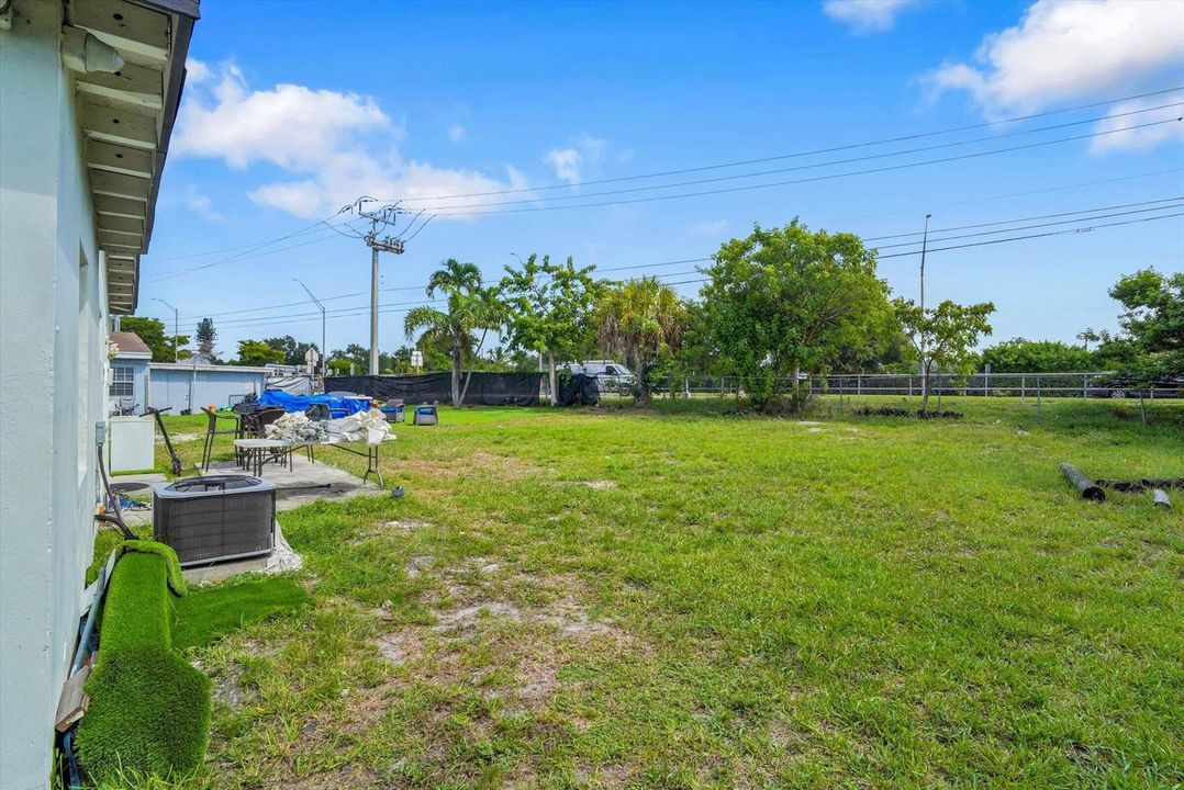 04-41 William Rd-4