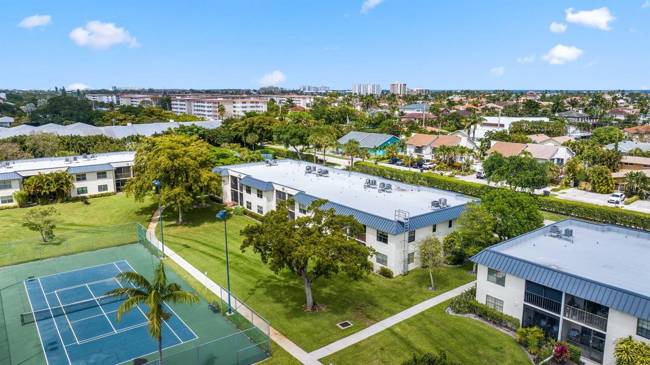 3020 Florida Blvd Aerial