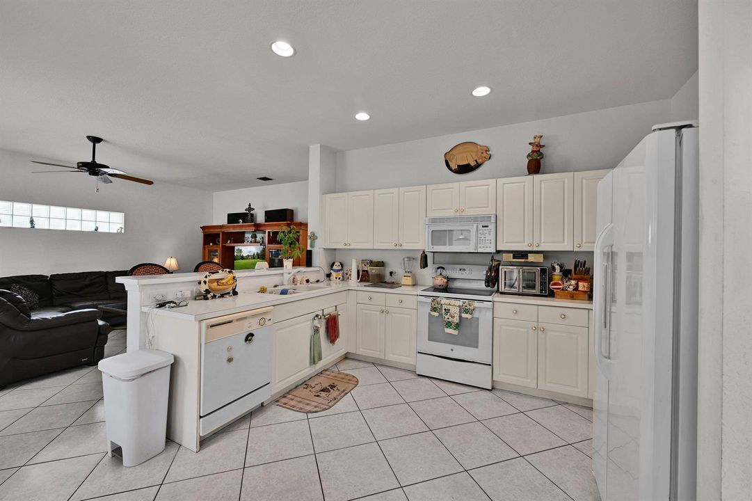 11650 NW 48th Ct Coral Springs 00002