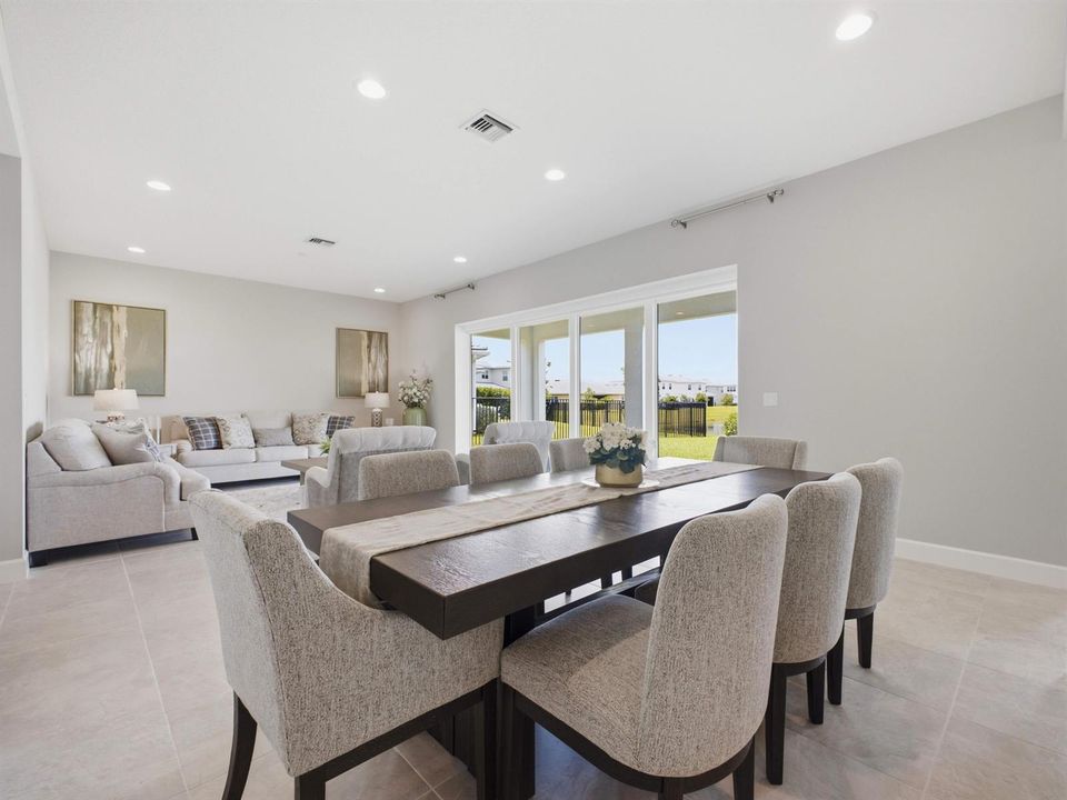 Dining_3