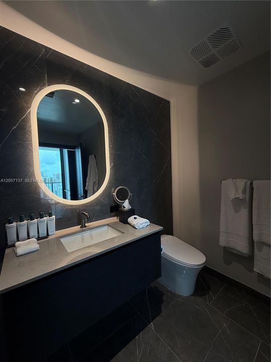 For Sale: $675,000 (0 beds, 1 baths, 490 Square Feet)