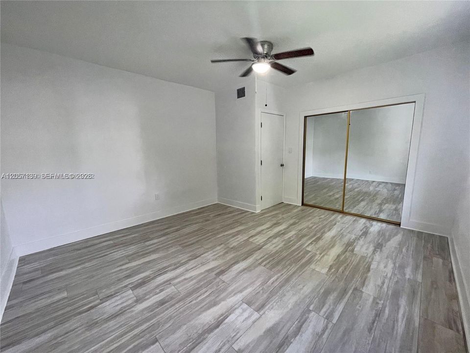 For Rent: $3,750 (2 beds, 2 baths, 1200 Square Feet)