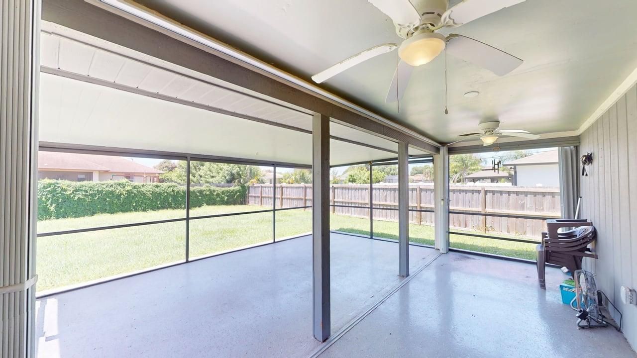 Screened Patio