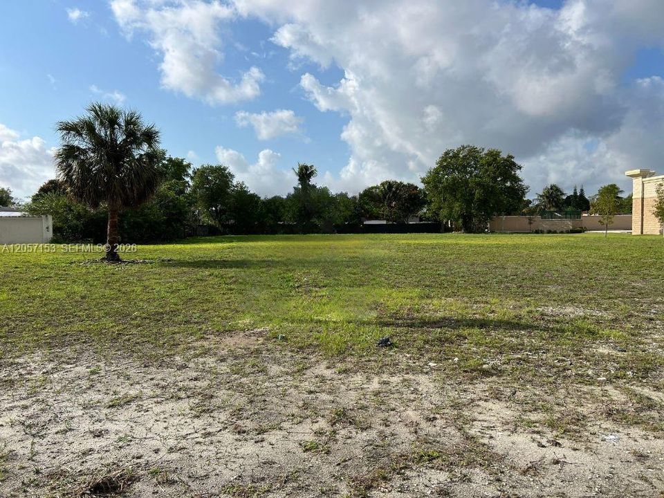 LOT SOUTH EAST