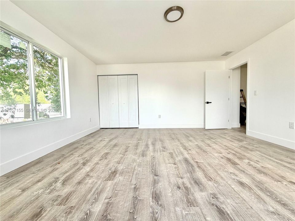 В аренду: $3,575 (4 спален, 2 ванн, 1675 Квадратных фут)