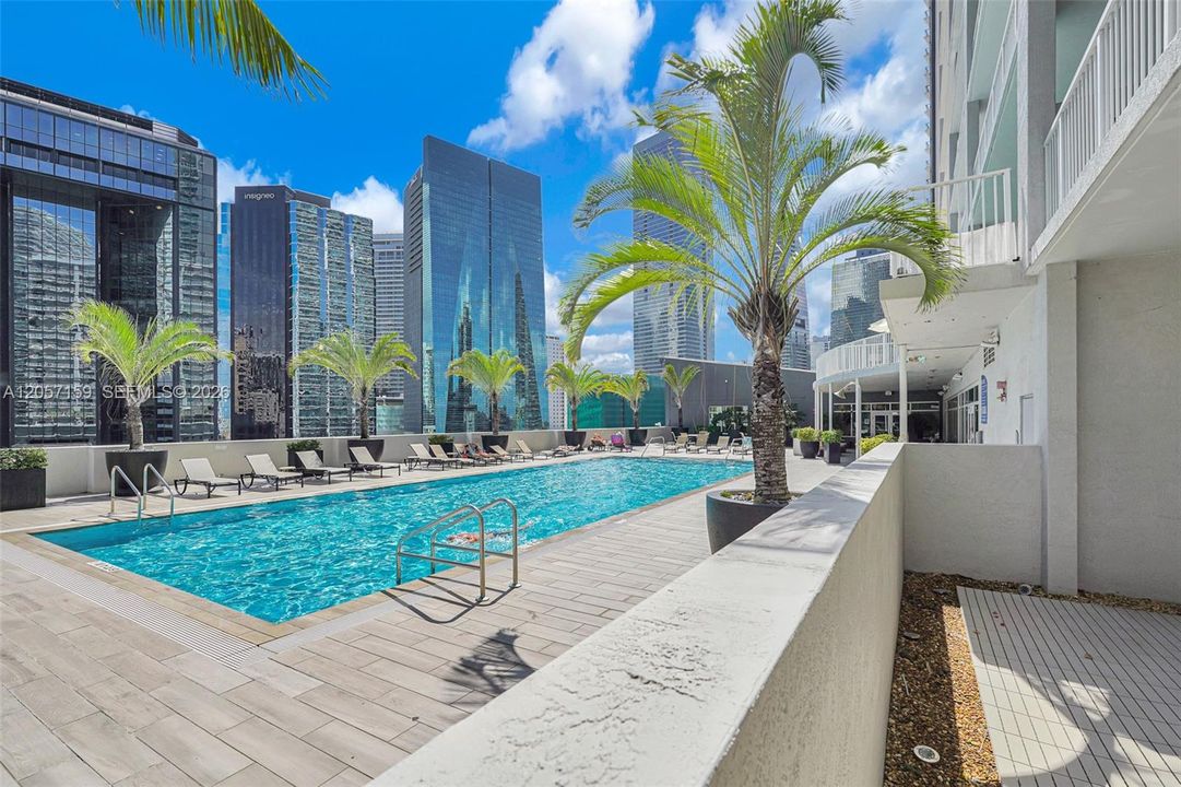 En Venta: $410,000 (1 camas, 1 baños, 860 Pies cuadrados)