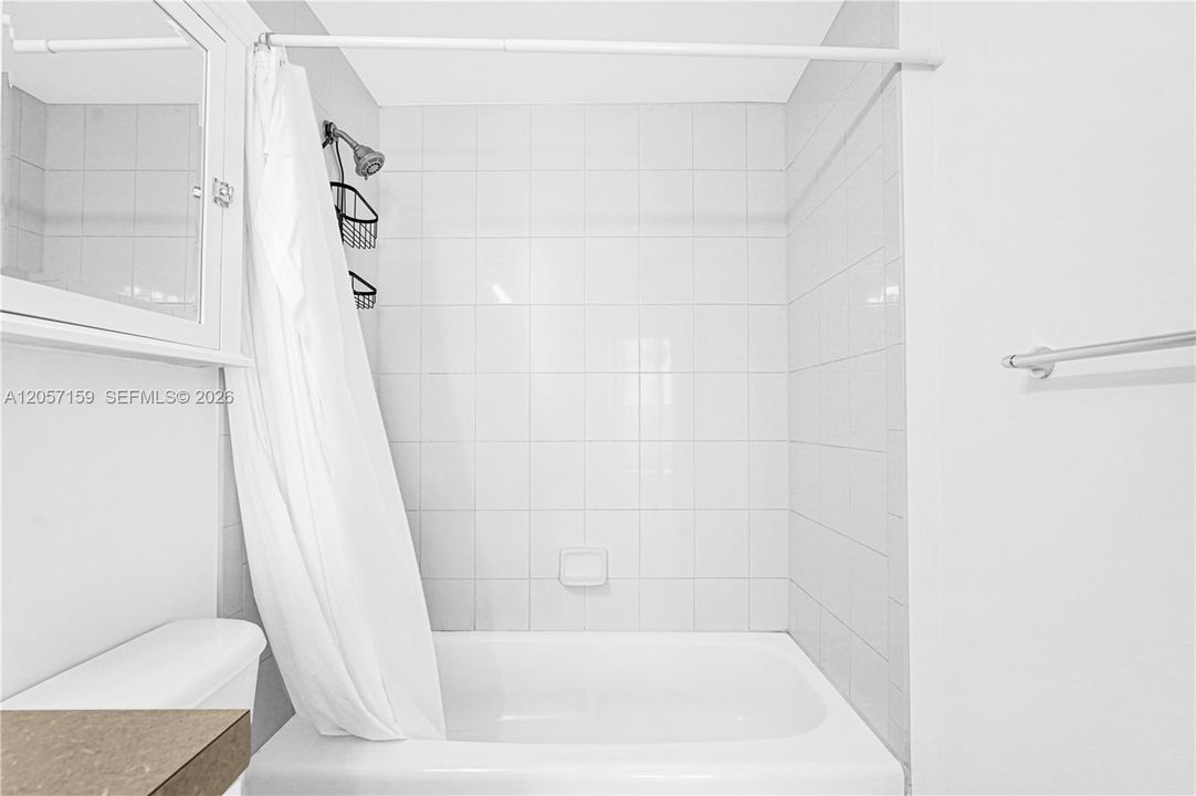 En Venta: $410,000 (1 camas, 1 baños, 860 Pies cuadrados)