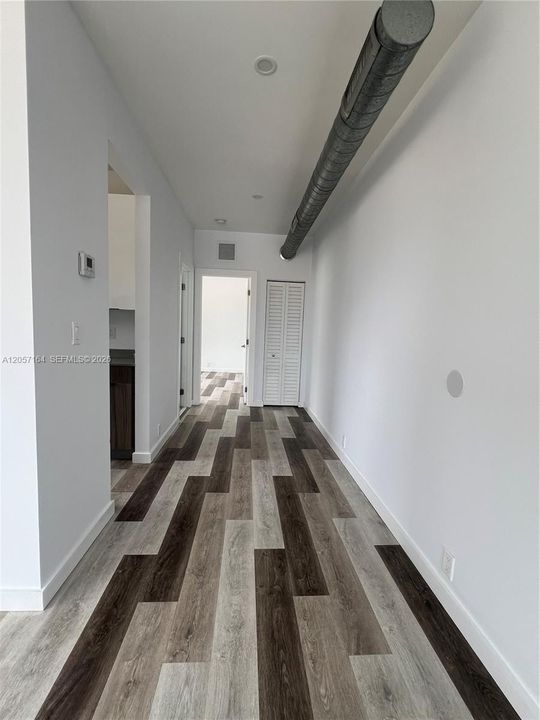 В аренду: $1,975 (1 спален, 1 ванн, 675 Квадратных фут)