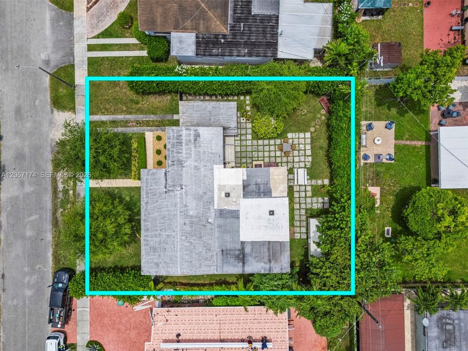 На продажу: $795,000 (4 спален, 3 ванн, 1926 Квадратных фут)