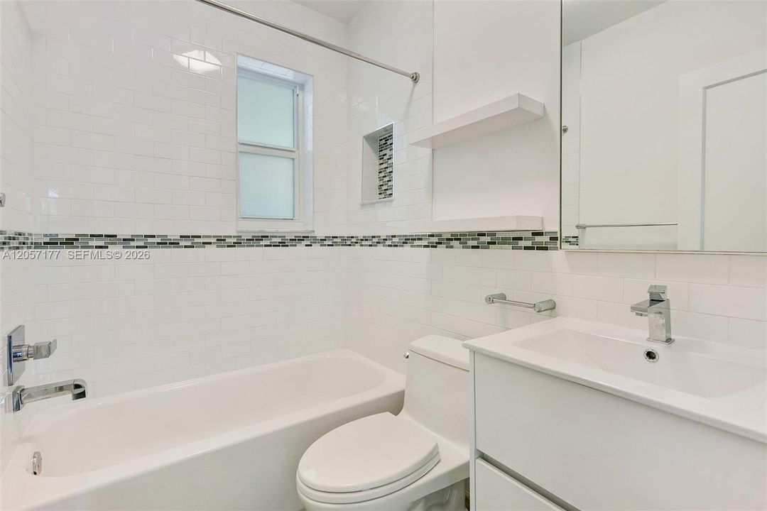 В аренду: $5,500 (3 спален, 3 ванн, 1627 Квадратных фут)