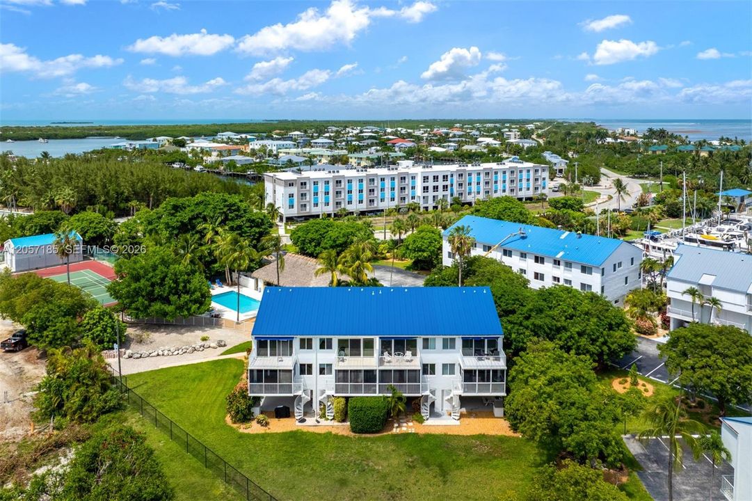 На продажу: $999,000 (3 спален, 3 ванн, 1769 Квадратных фут)