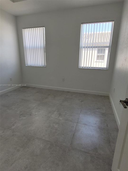 В аренду: $2,450 (3 спален, 2 ванн, 1331 Квадратных фут)