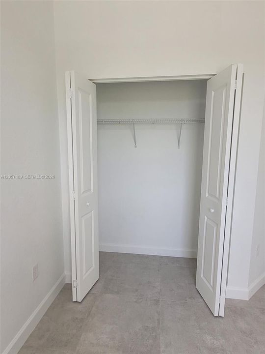 В аренду: $2,450 (3 спален, 2 ванн, 1331 Квадратных фут)