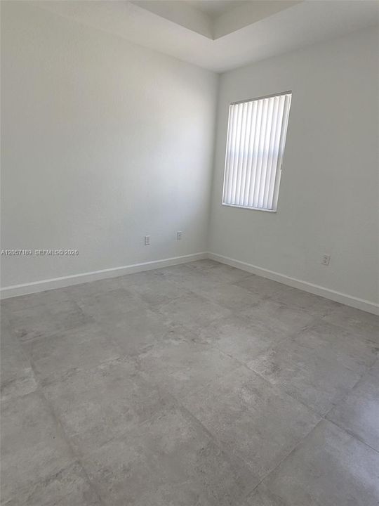 В аренду: $2,450 (3 спален, 2 ванн, 1331 Квадратных фут)