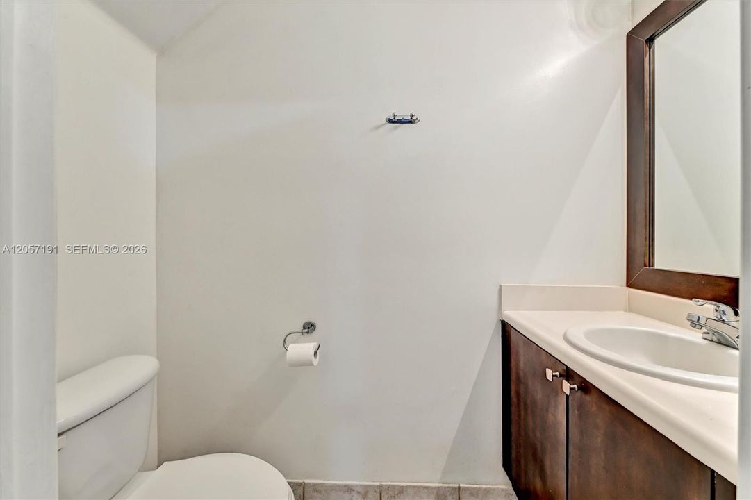 В аренду: $2,750 (2 спален, 1 ванн, 1437 Квадратных фут)