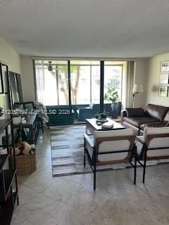 For Rent: $2,550 (2 beds, 2 baths, 1360 Square Feet)