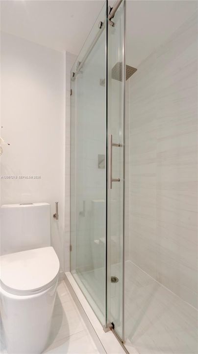 В аренду: $2,400 (1 спален, 1 ванн, 580 Квадратных фут)