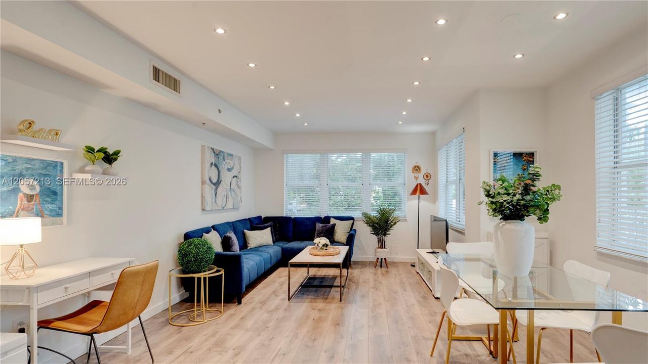В аренду: $2,400 (1 спален, 1 ванн, 580 Квадратных фут)
