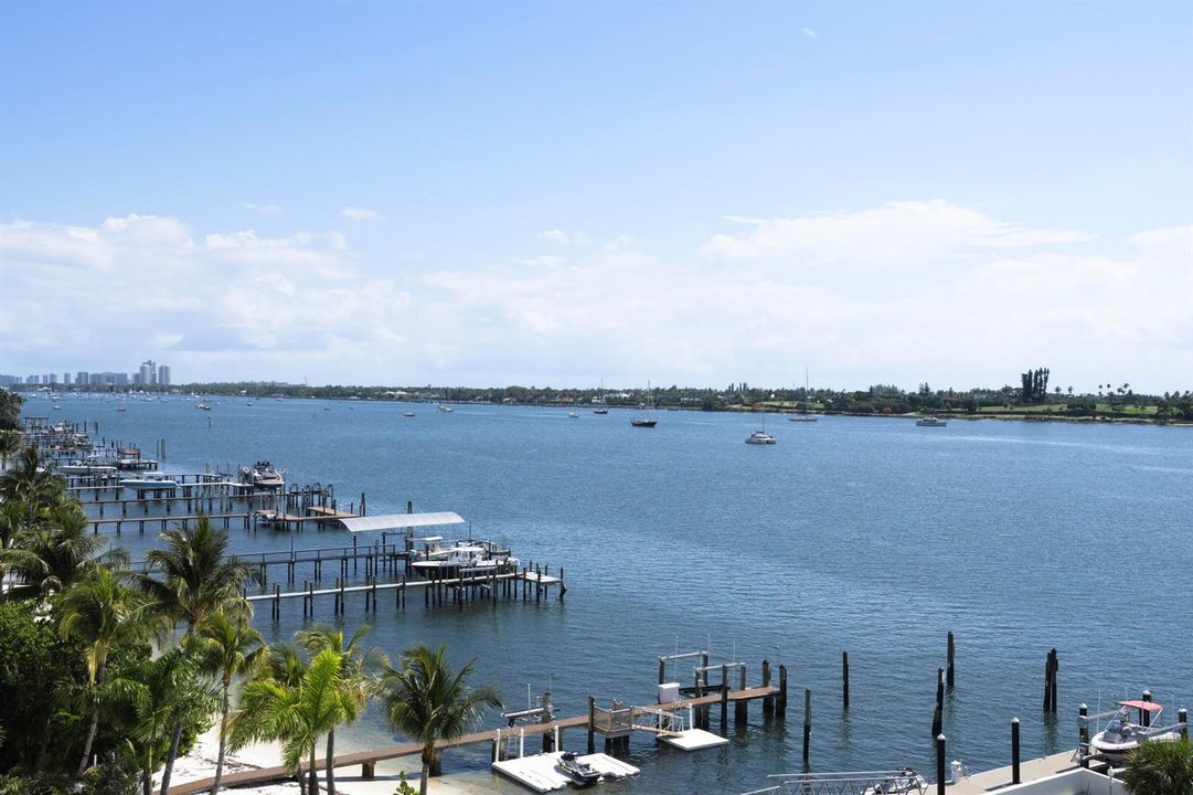 2800 N Flagler Dr Apt 709 West-print-002