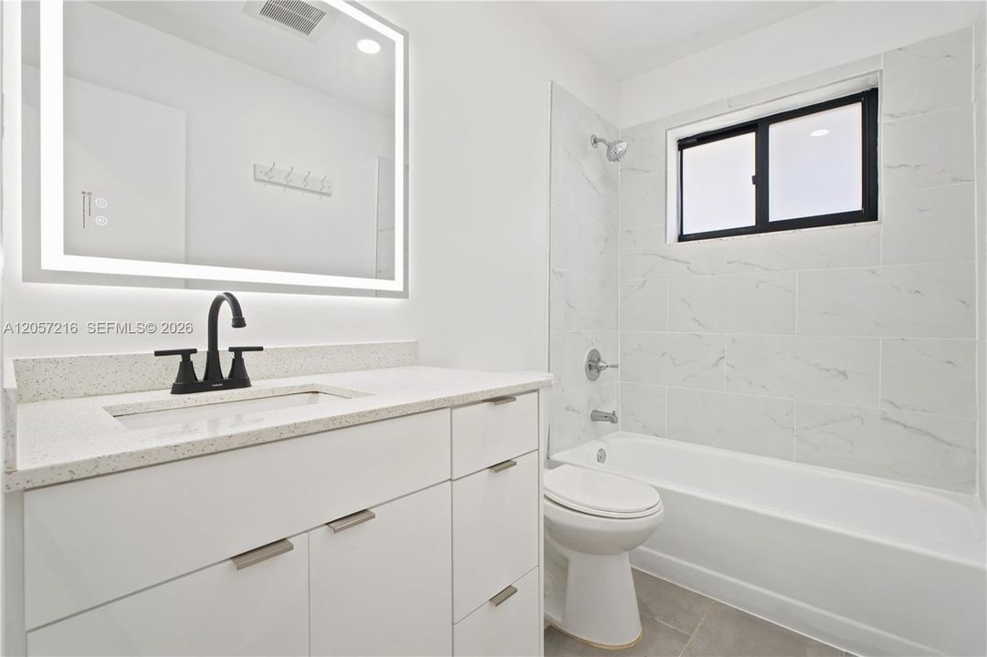 For Rent: $3,500 (3 beds, 2 baths, 1275 Square Feet)