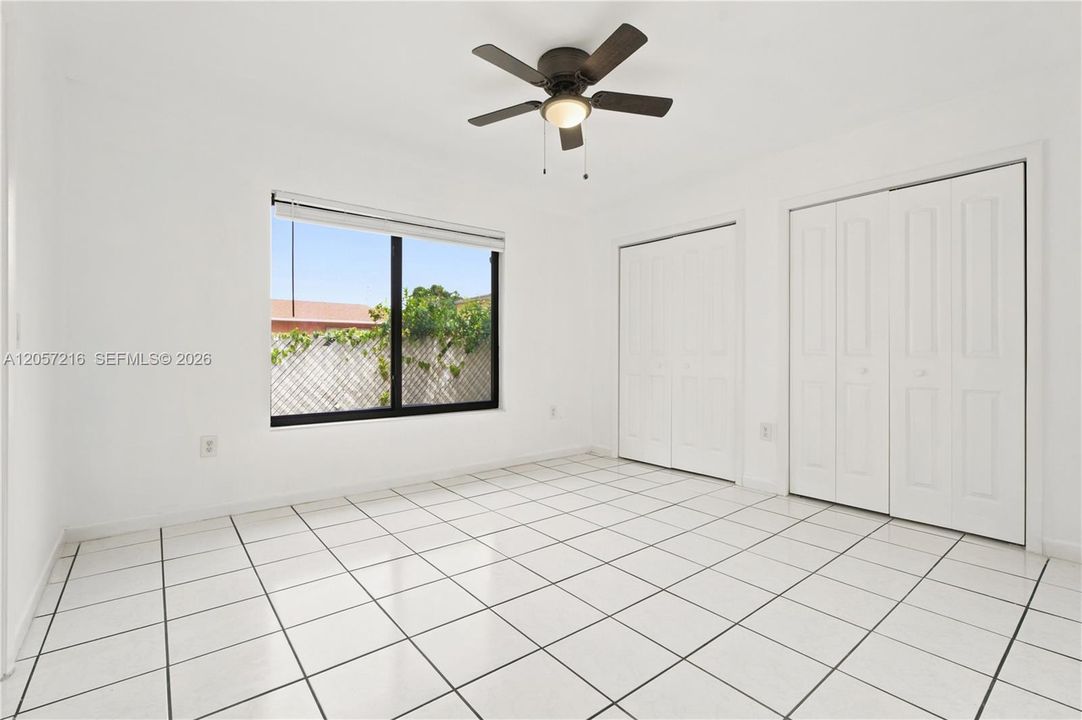 For Rent: $3,500 (3 beds, 2 baths, 1275 Square Feet)