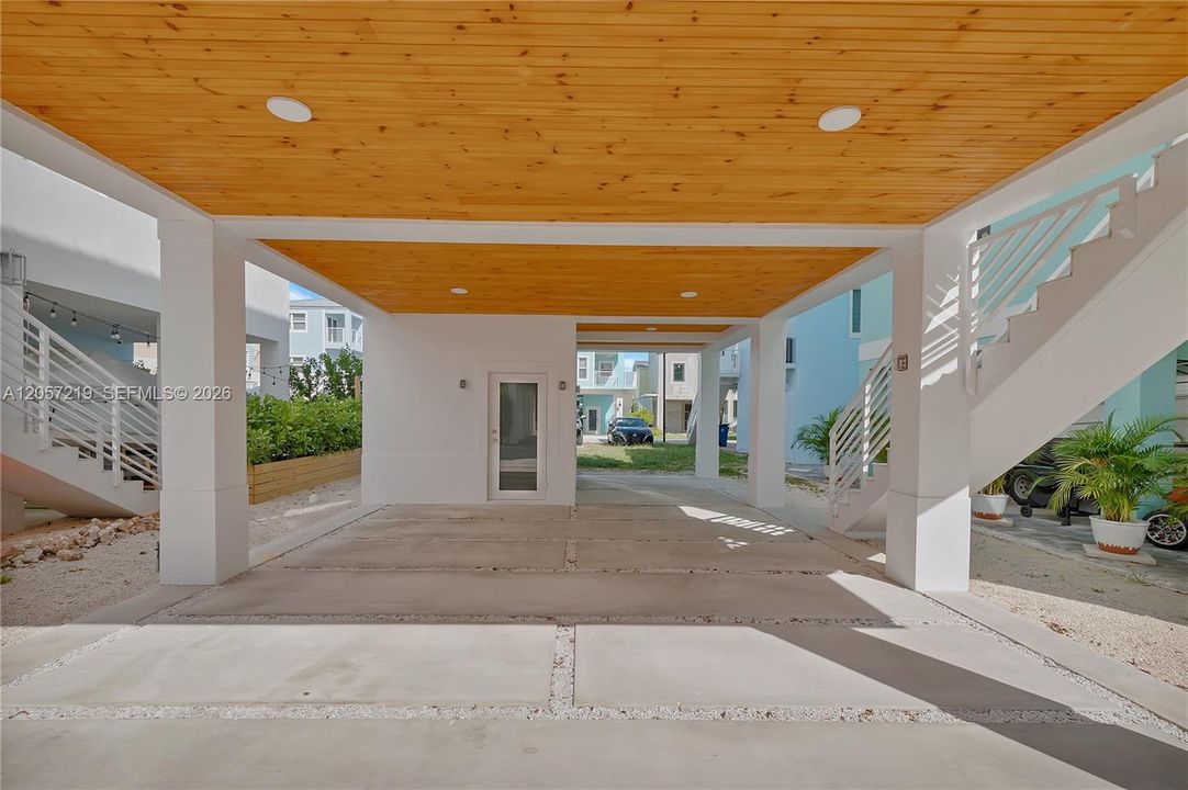 На продажу: $995,000 (3 спален, 2 ванн, 1655 Квадратных фут)